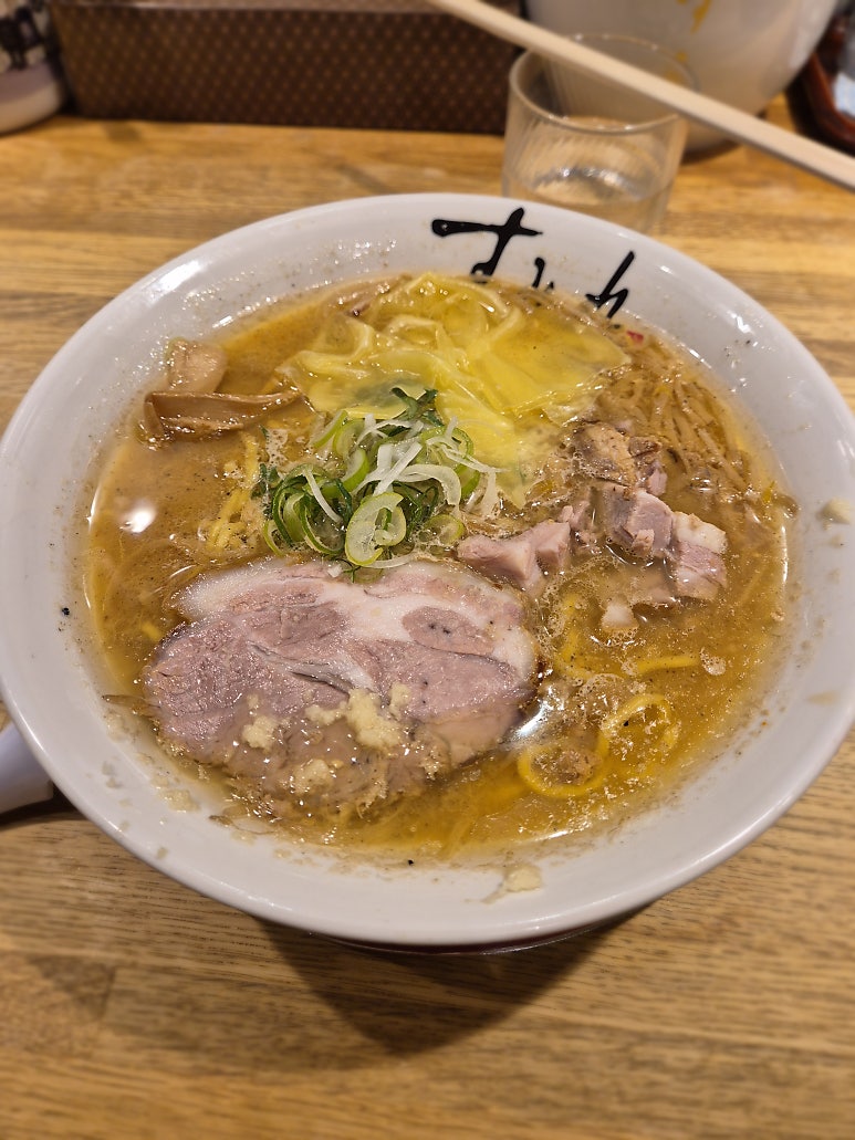 Sumire Susukino: honest review of Sapporo's original miso ramen (Hokkaido)