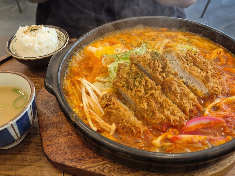 Donkachun: a reliable tonkatsu lunch spot near Gangnam & Yangjae Station, Seoul